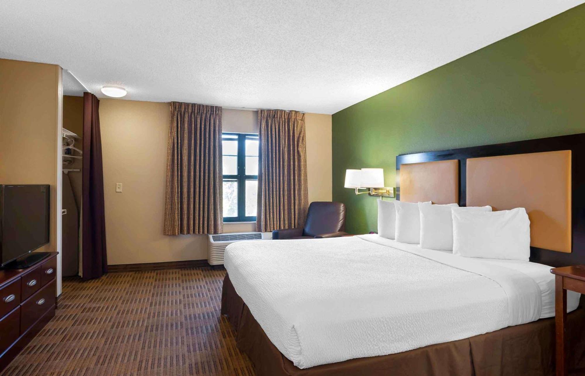 סמירנה Extended Stay America Select Suites - Atlanta - Cumberland Mall מראה חיצוני תמונה