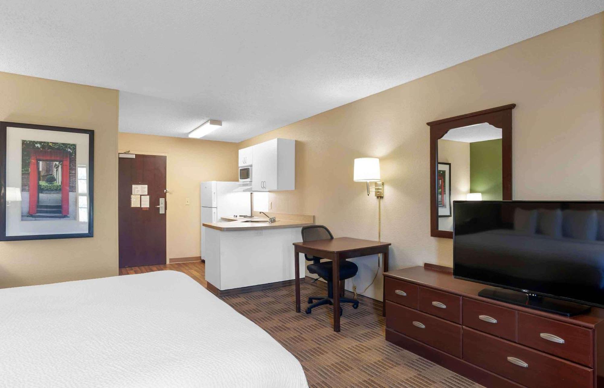 סמירנה Extended Stay America Select Suites - Atlanta - Cumberland Mall מראה חיצוני תמונה