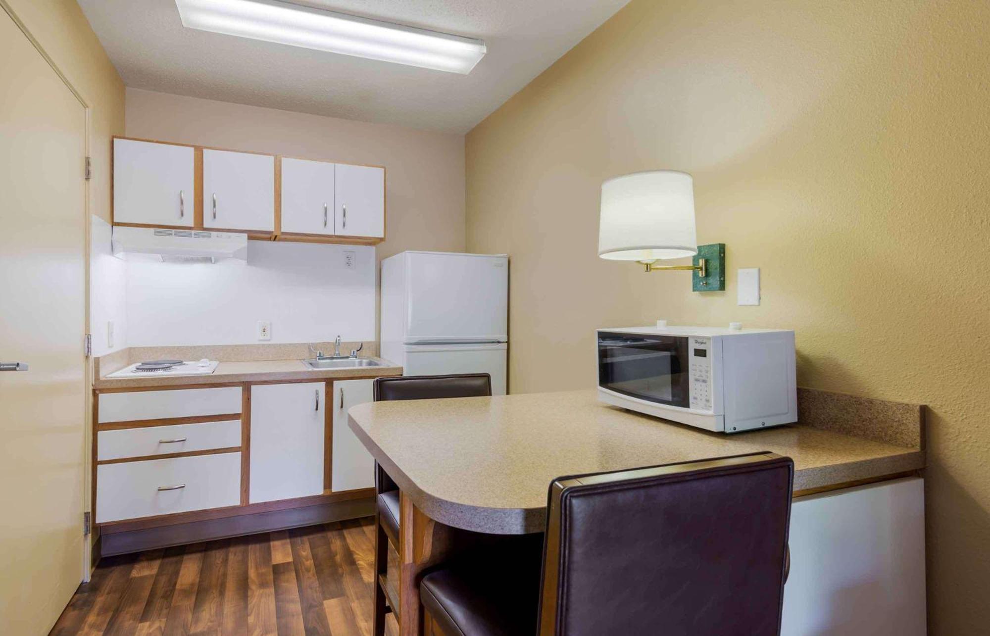 סמירנה Extended Stay America Select Suites - Atlanta - Cumberland Mall מראה חיצוני תמונה