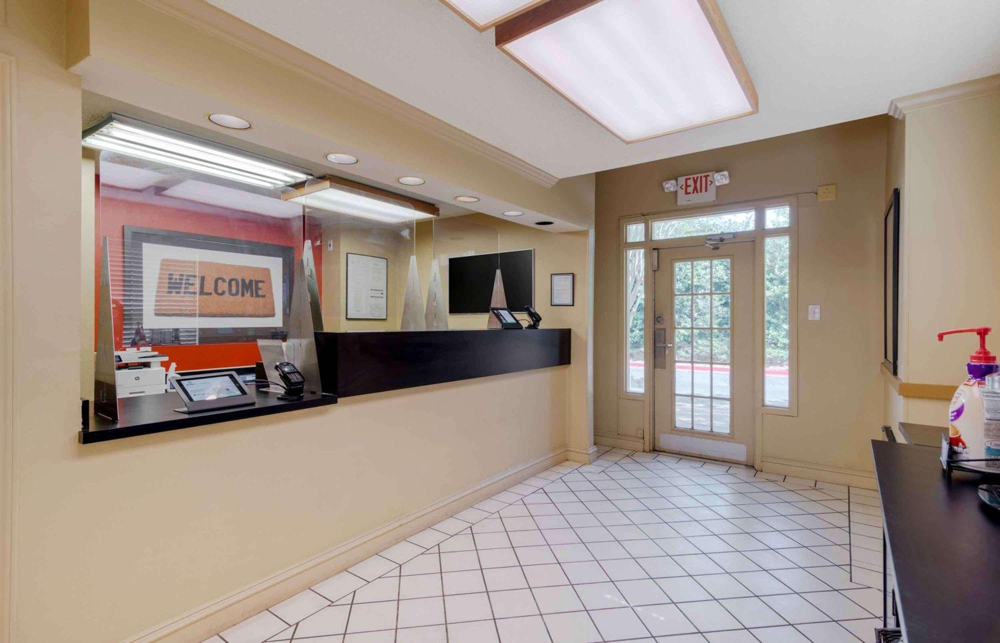 סמירנה Extended Stay America Select Suites - Atlanta - Cumberland Mall מראה חיצוני תמונה